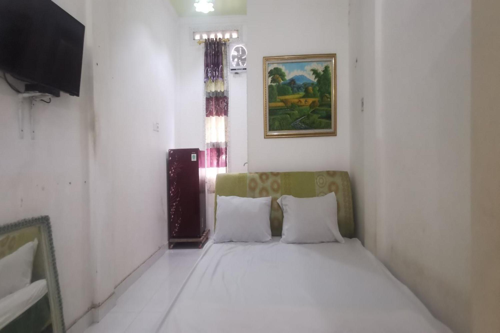 Oyo 94078 Azzahra Syariah 2* Samarinda