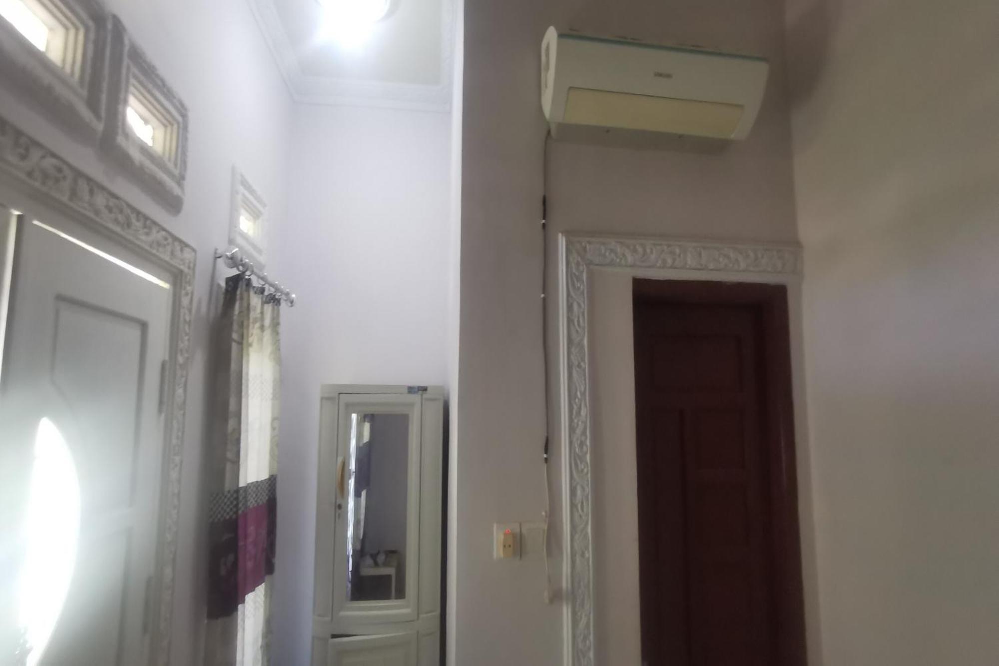 Oyo 94078 Azzahra Syariah Hotel 2*